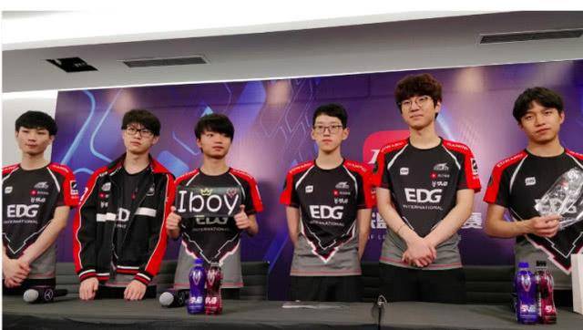 表现也反映 表现也反映