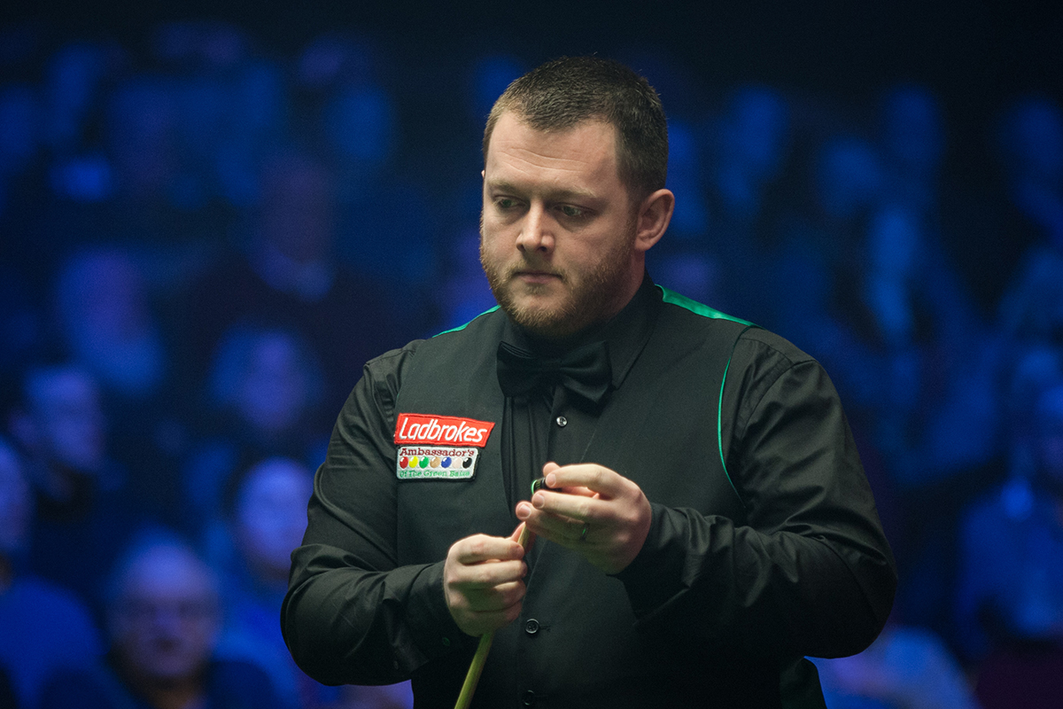 为他量身打 为他量身打