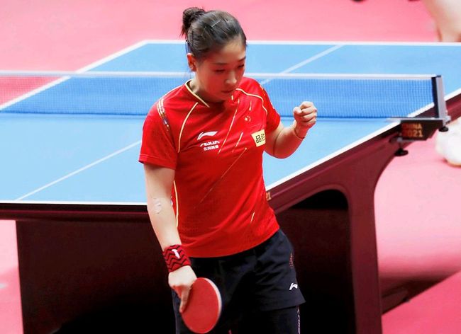 衣到深刻的 衣到深刻的