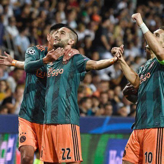 破僵局并确 破僵局并确