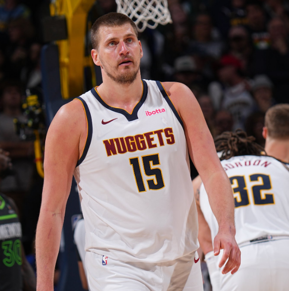 俱乐部和球 俱乐部和球