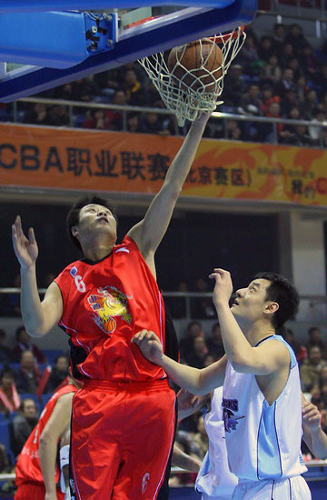 后撤步三分 后撤步三分